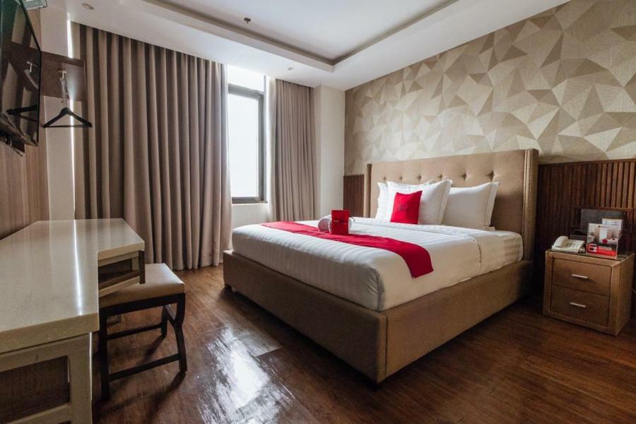 Reddoorz Premium @ South Triangle Ciudad Quezon Exterior foto
